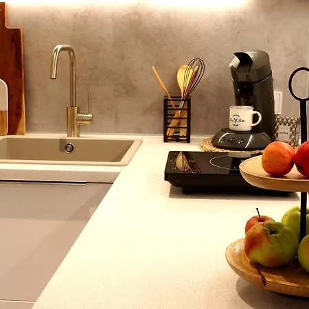 Apartmenthaus Schoen Апартаменты Бад-Нойштадт-ан-дер-Зале